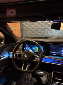 بي ام دبليو الفئة 7